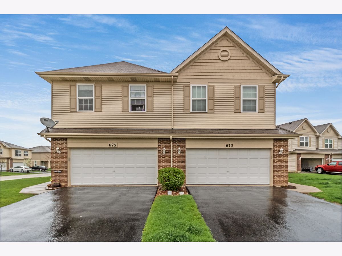 Townhomes Sold Greenhaven Romeoville Illinois, 675 Elizabeth