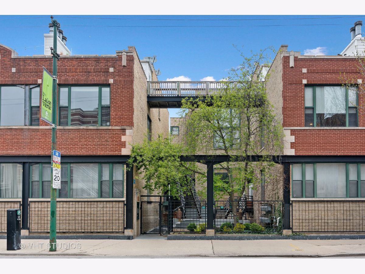 Townhomes & Condos Sold Vinery Lofts Chicago Illinois, 2943 Lincoln