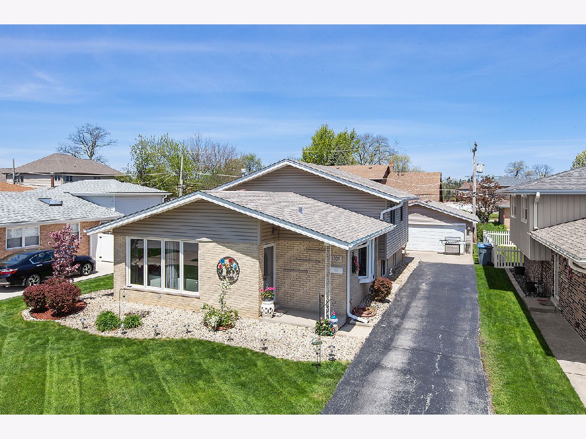 Homes Sold Crestview Gardens Crestwood Illinois, 5328 137th