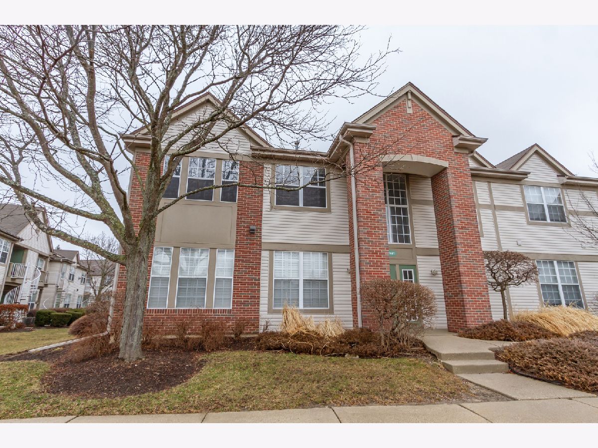 Condos & Townhomes Sold Randall Village Crystal Lake Illinois, 1681 Carlemont