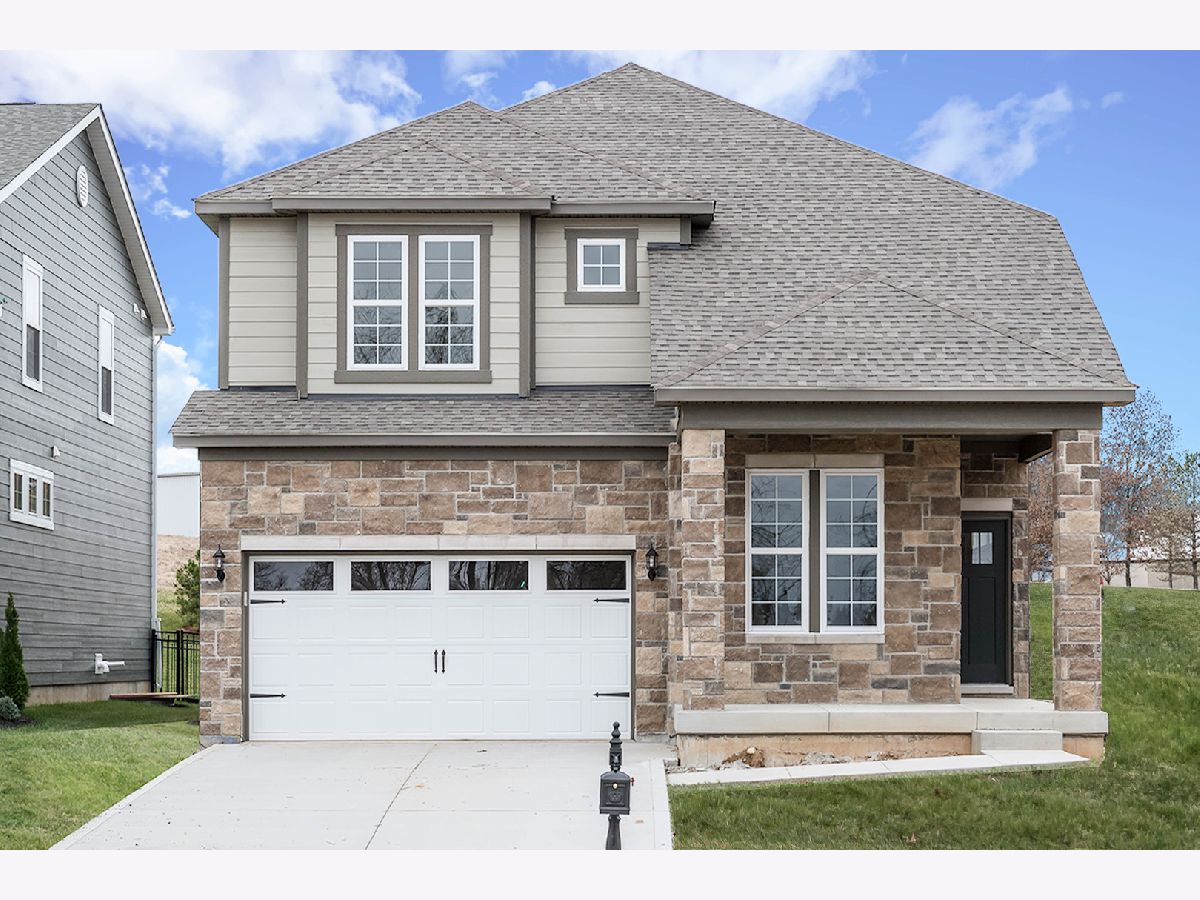 Homes Sold Hobson Hill Woodridge Illinois, 2539 Leander