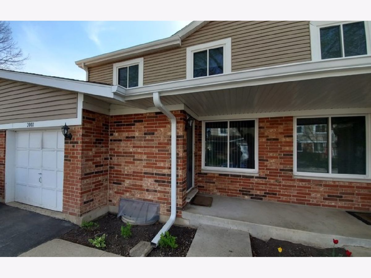Townhomes & Condos Rented Heritage Manor Palatine Illinois, 2002 Lexington