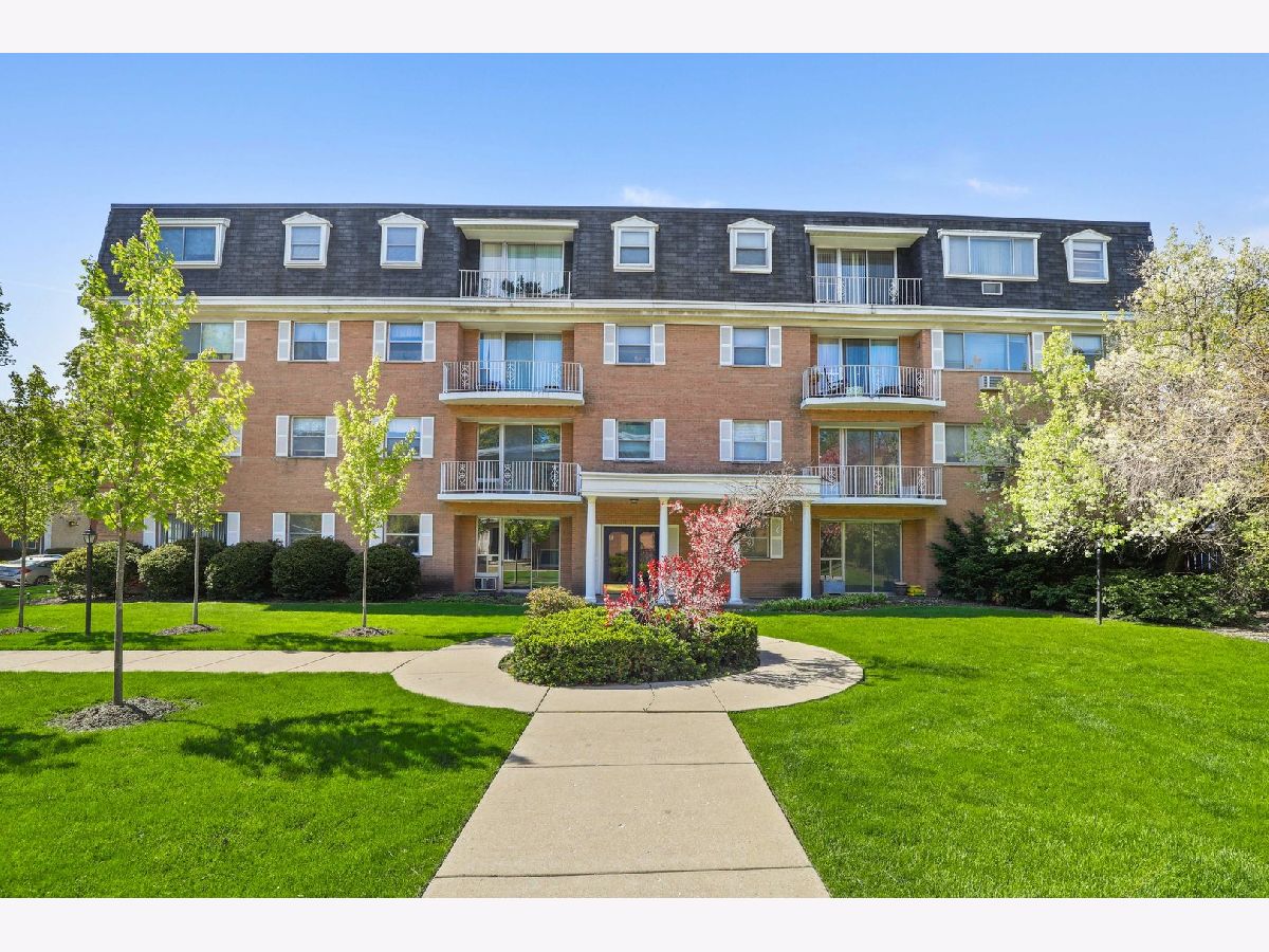 Condos & Townhomes Sold Wesley Terrace Oak Park Illinois, 415 Wesley
