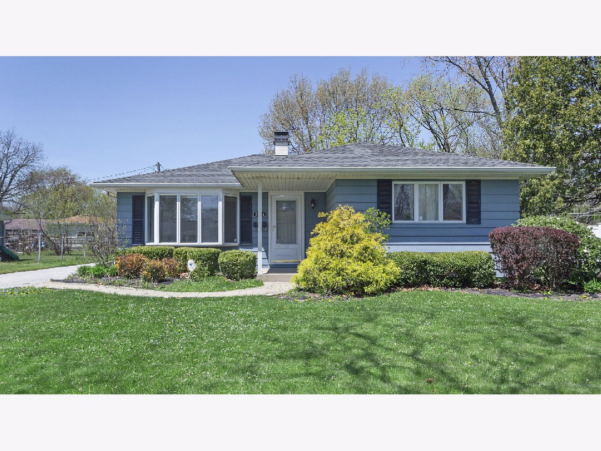 Homes Rented Kimball Hill Rolling Meadows Illinois, 2204 Quail