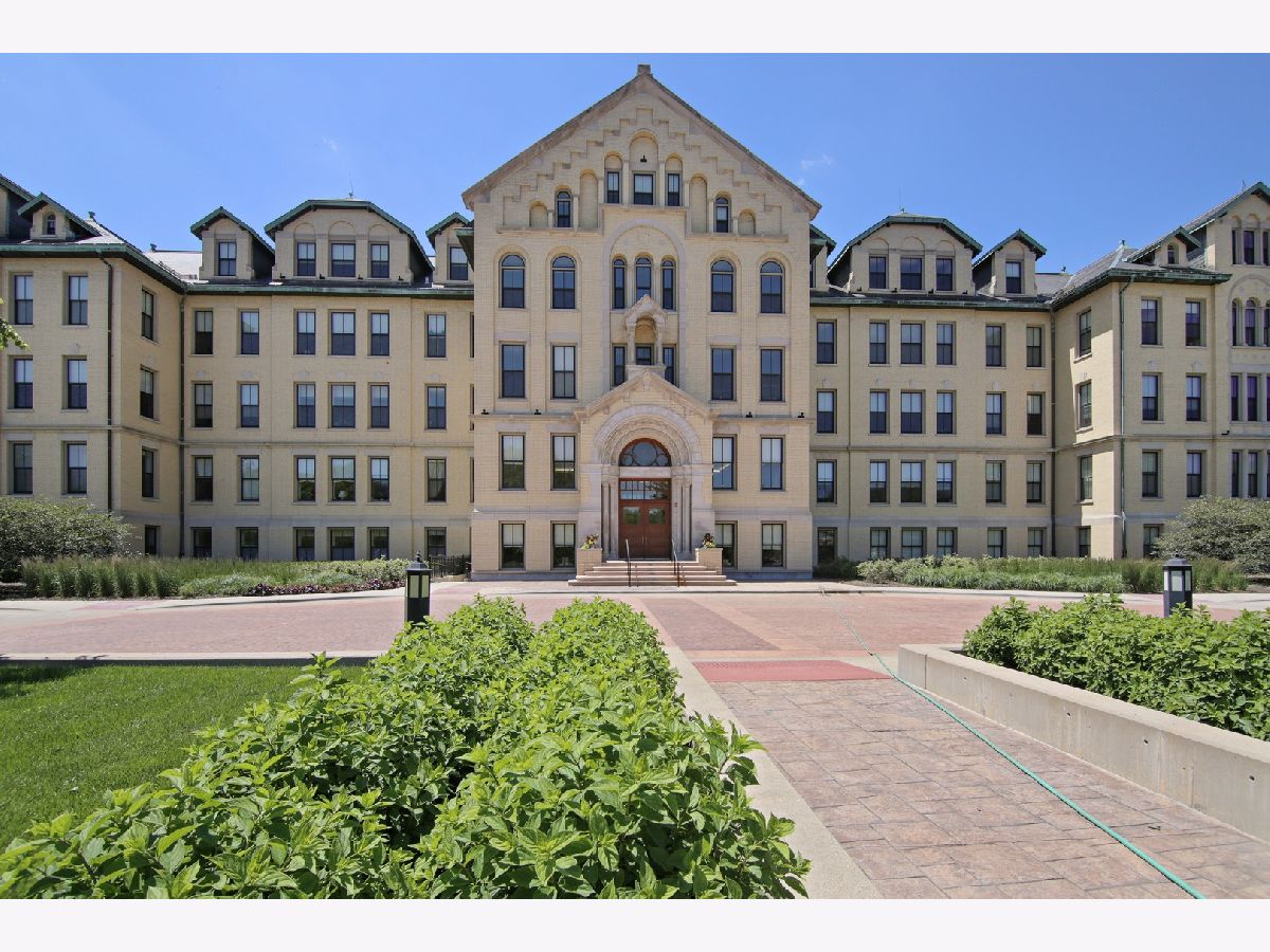 Condominiums Sold Mallinckrodt In The Park Wilmette Illinois, 1041 Ridge