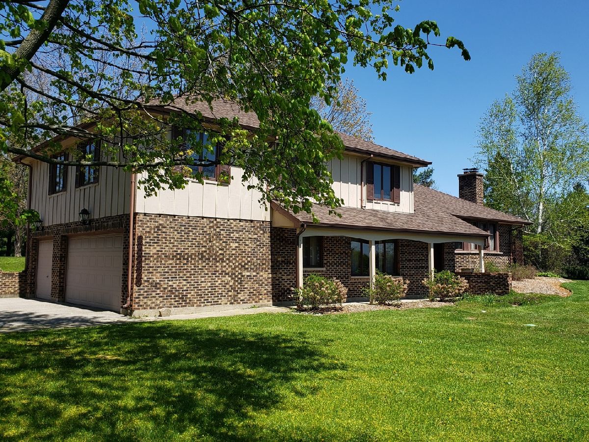 Homes Sold Valley Lake Inverness Illinois, 1468 Thor
