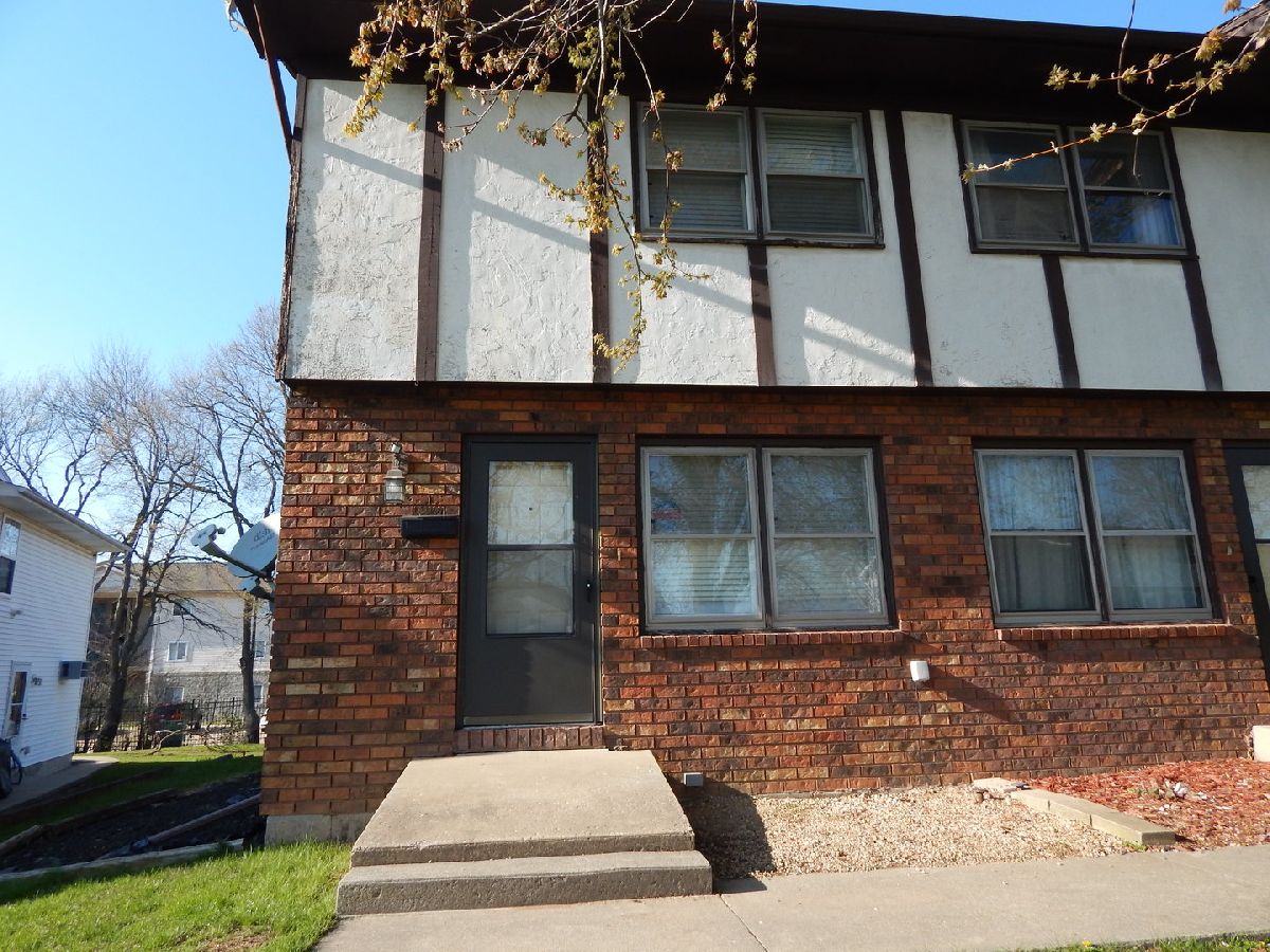 Condos & Townhomes Sold Northbrook Normal Illinois, 706 Golfcrest
