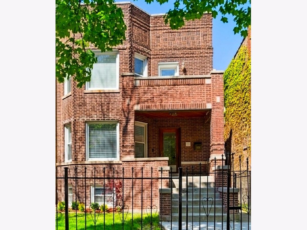 Condominiums & Homes Sold Rockwell Crossing Chicago Illinois, 4704 Talman