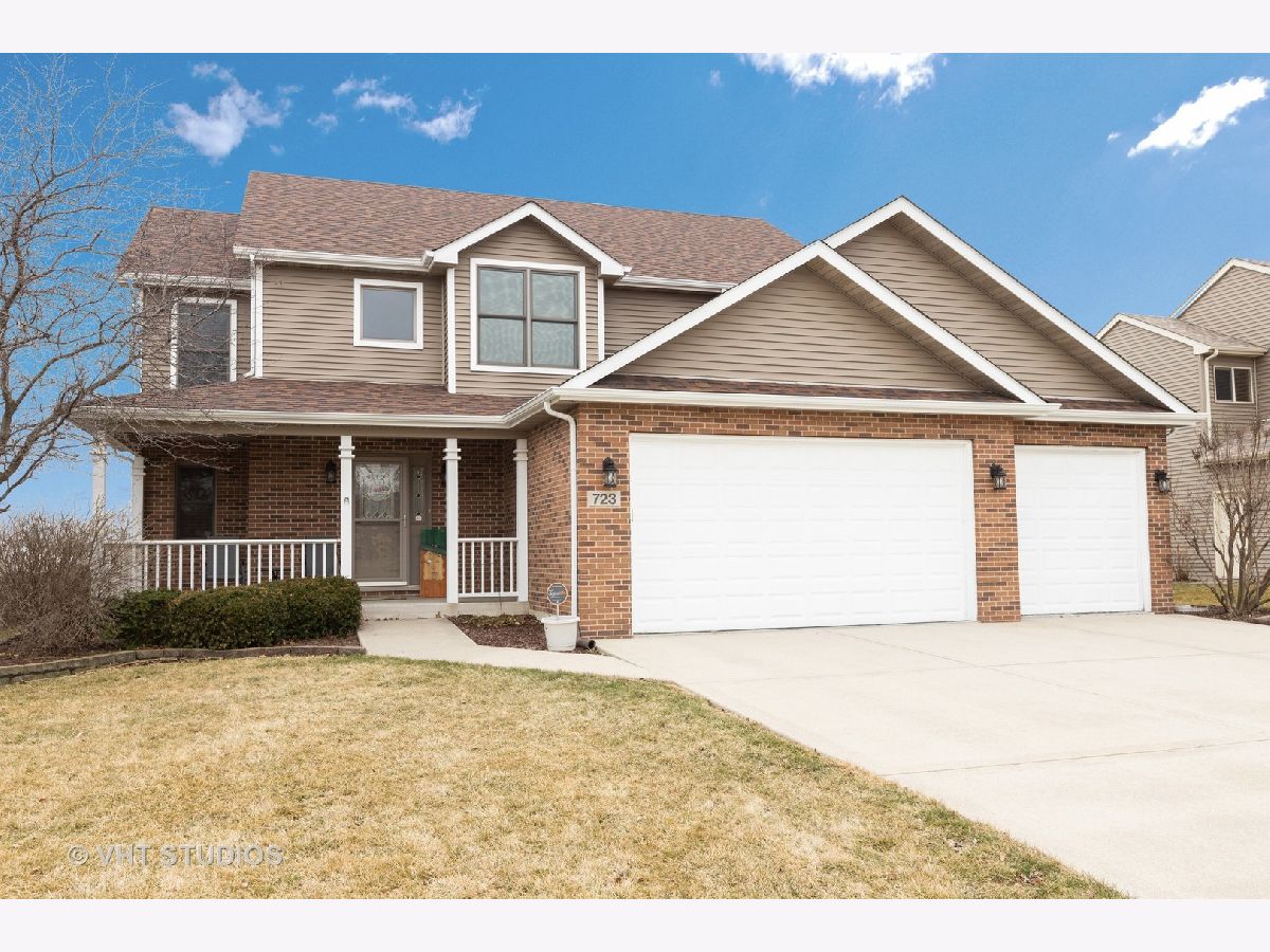 Grand Ridge Minooka IL, Homes & Condos & Townhomes For Sale & For Rent