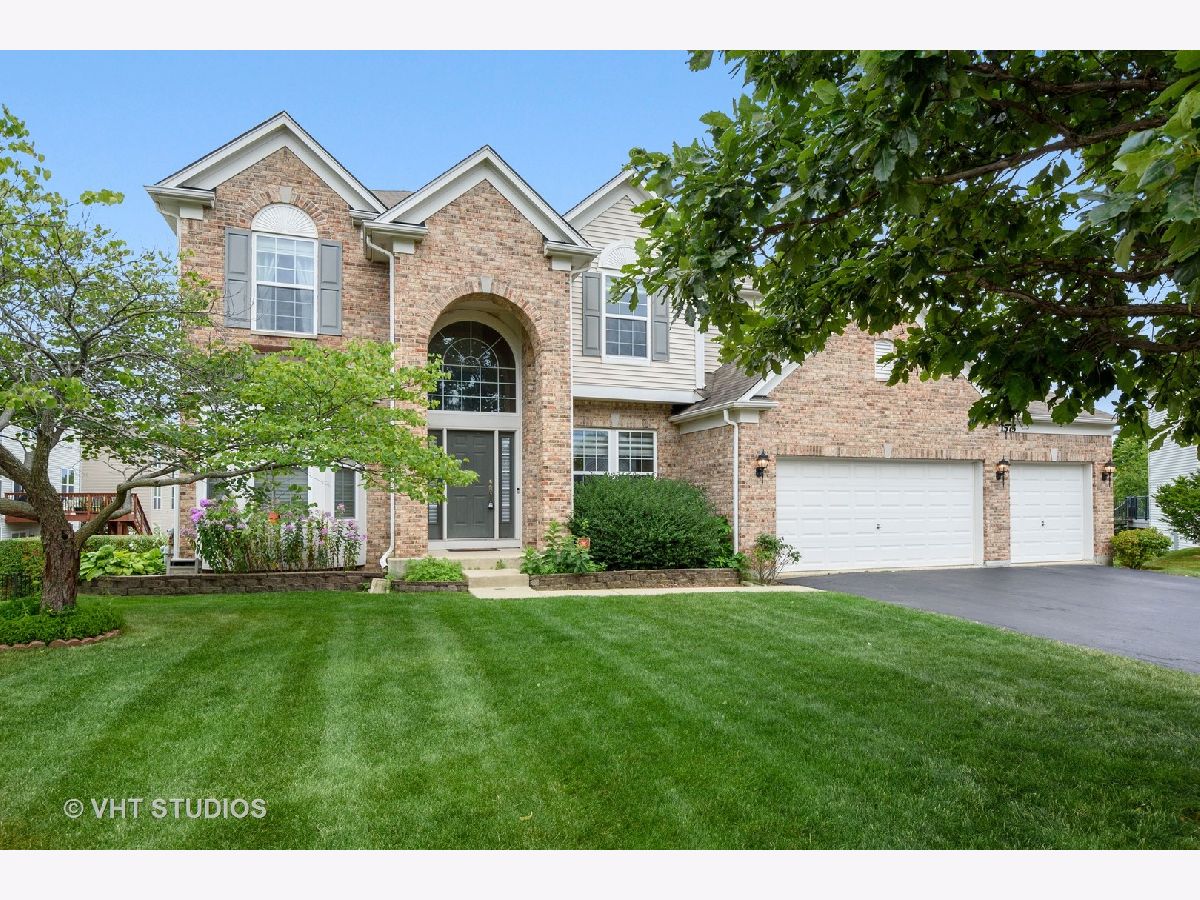 Homes Sold Hampton Reserve Mundelein Illinois, 1575 Rivercrest