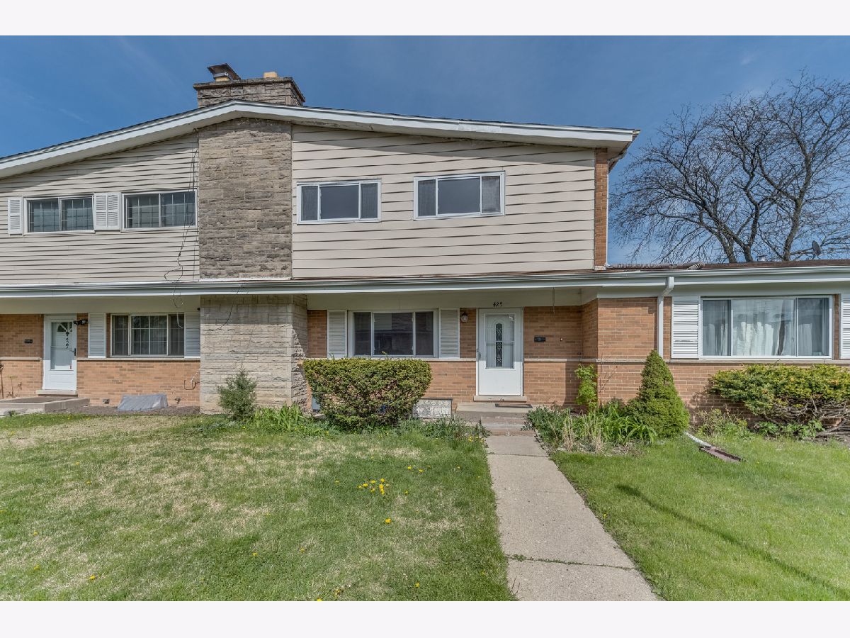 Townhomes & Homes Sold Chesterfield Glenview Illinois, 425 Glenshire