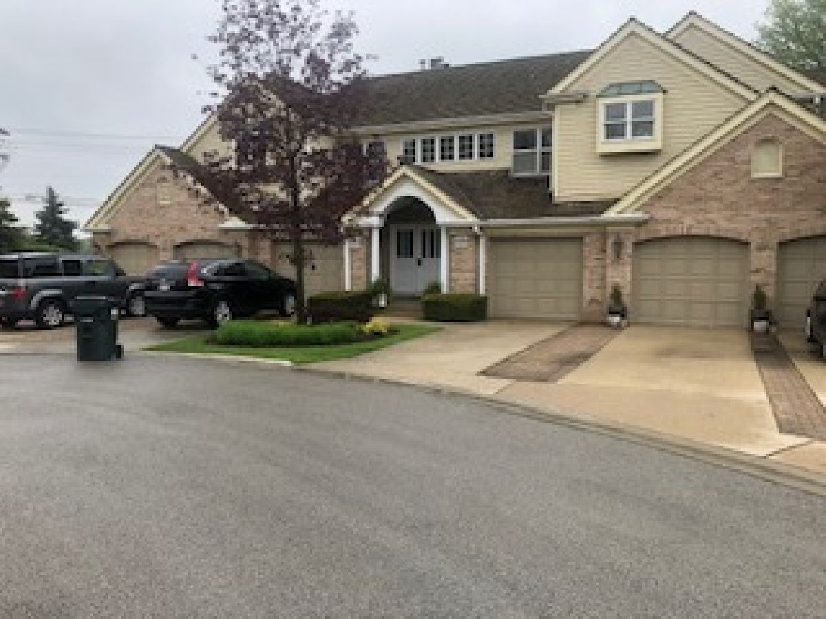 Townhomes & Condos Sold Ashbury Inverness Illinois, 1823 Ashbury