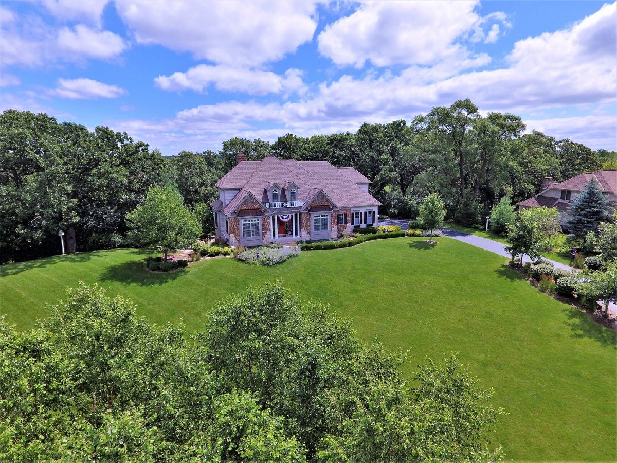 Homes Sold Bay Oaks Mchenry Illinois, 2160 Bay Oaks