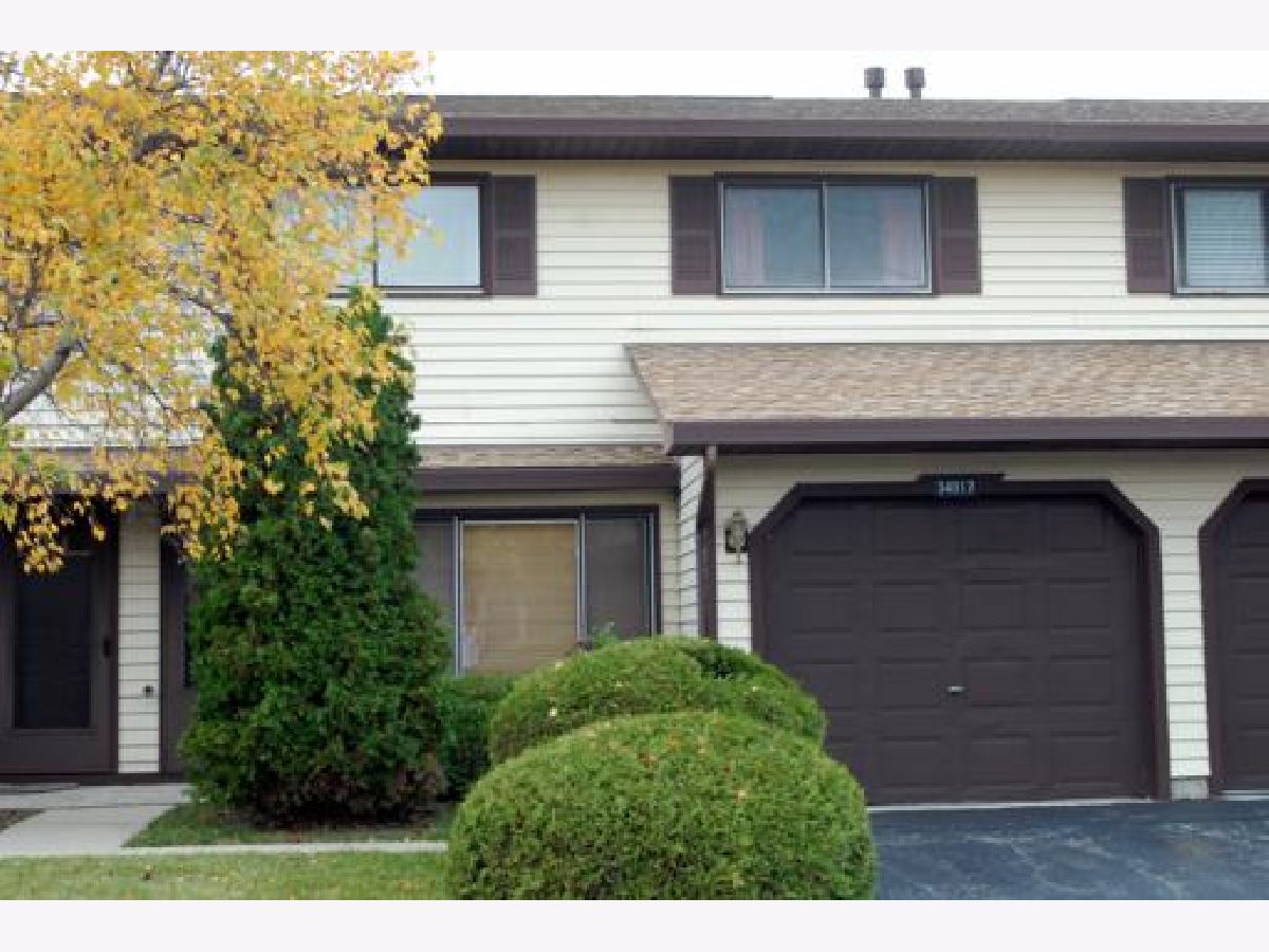 Townhomes & Condos Rented Woodland Hills Gurnee Illinois, 34017 White Oak