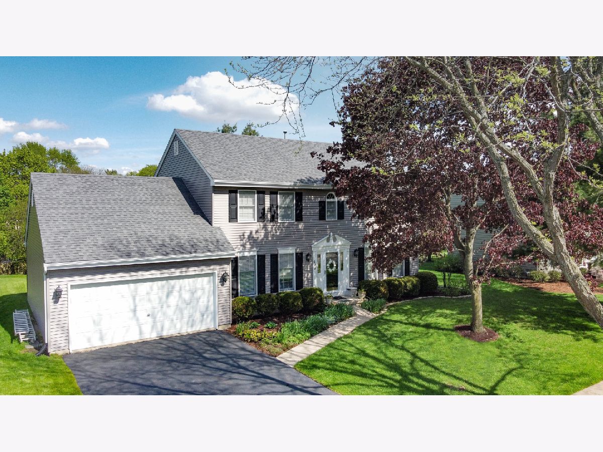 Homes Sold Williamsburg Geneva Illinois, 617 Highbury