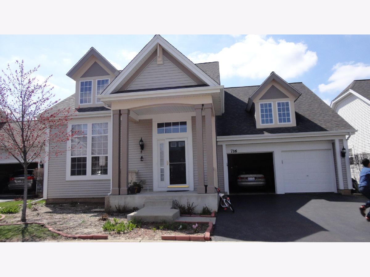  Rented Indian Creek Illinois, 716 Darby