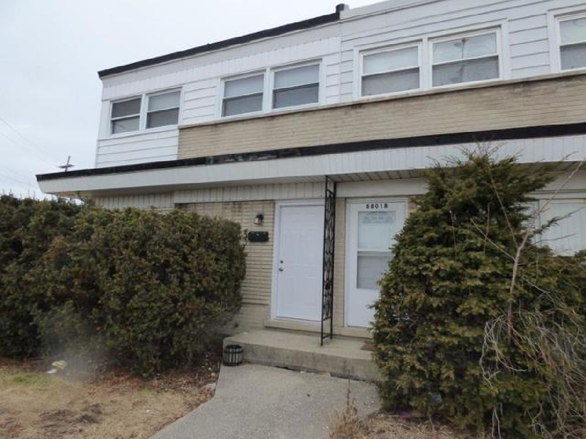 Homes & Townhomes Rented Niles Terrace Niles Illinois, 8801 Washington