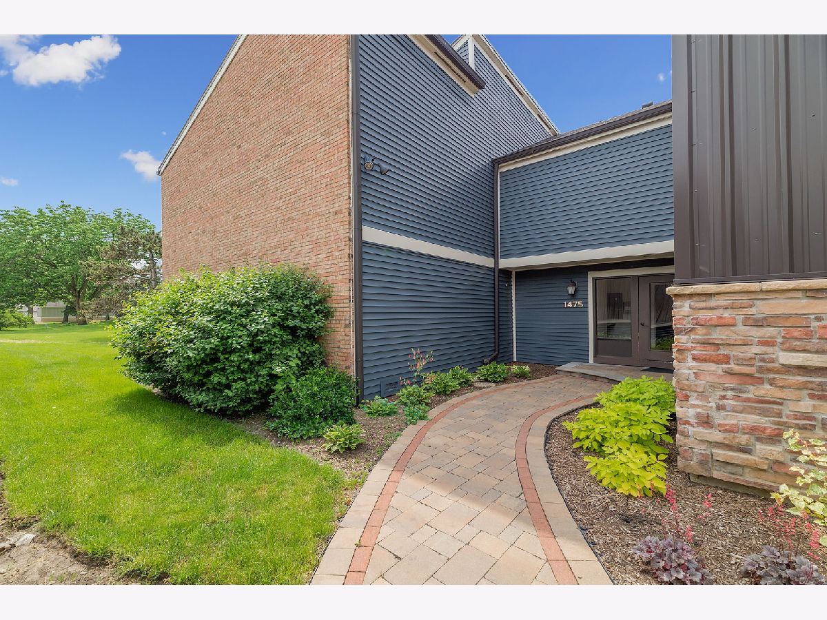 The Streams Wheaton IL, Condos & Townhomes & Homes For Sale & For Rent