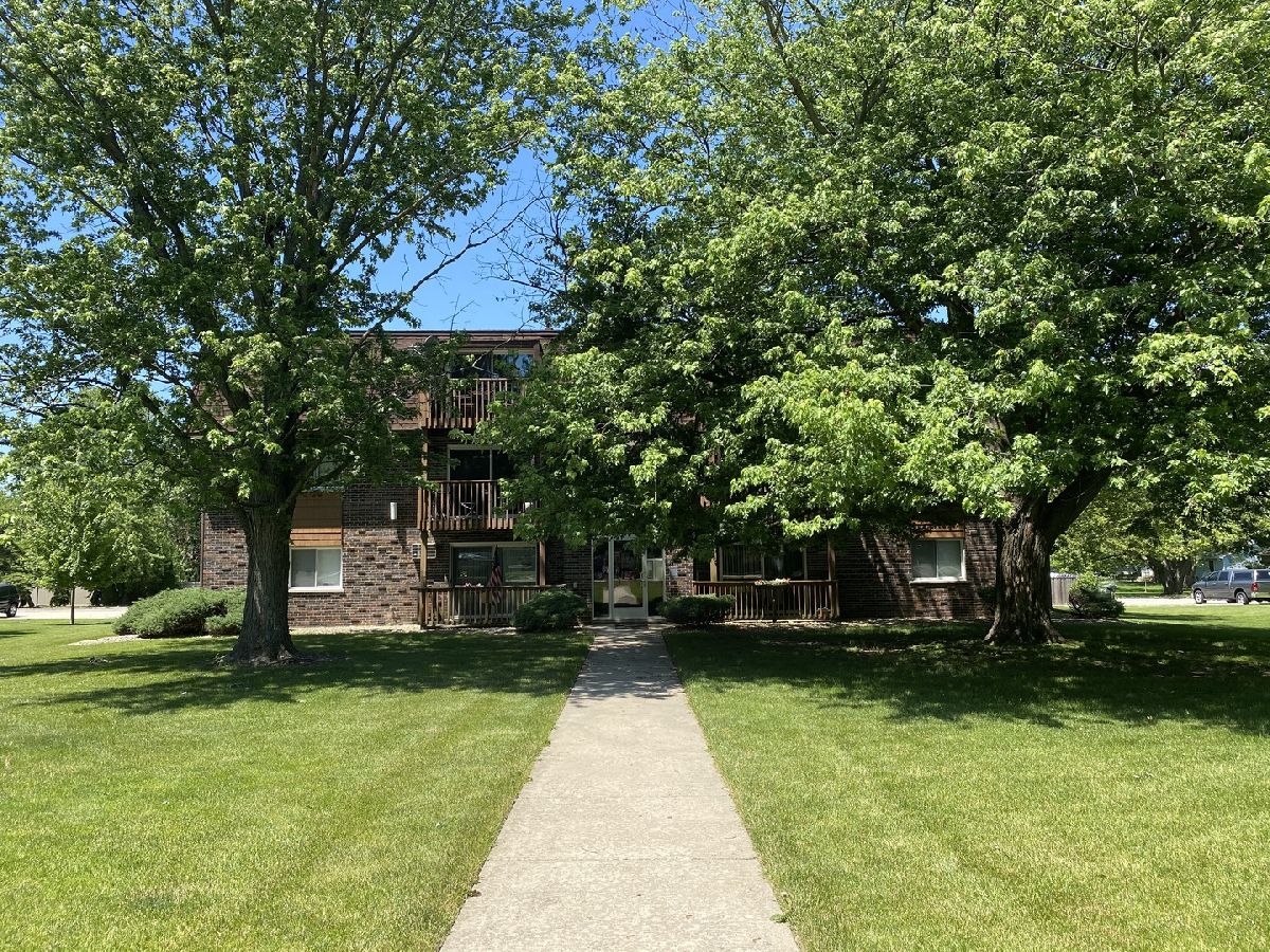 Condominiums Sold Wolf Point Mokena Illinois, 19360 Wolf