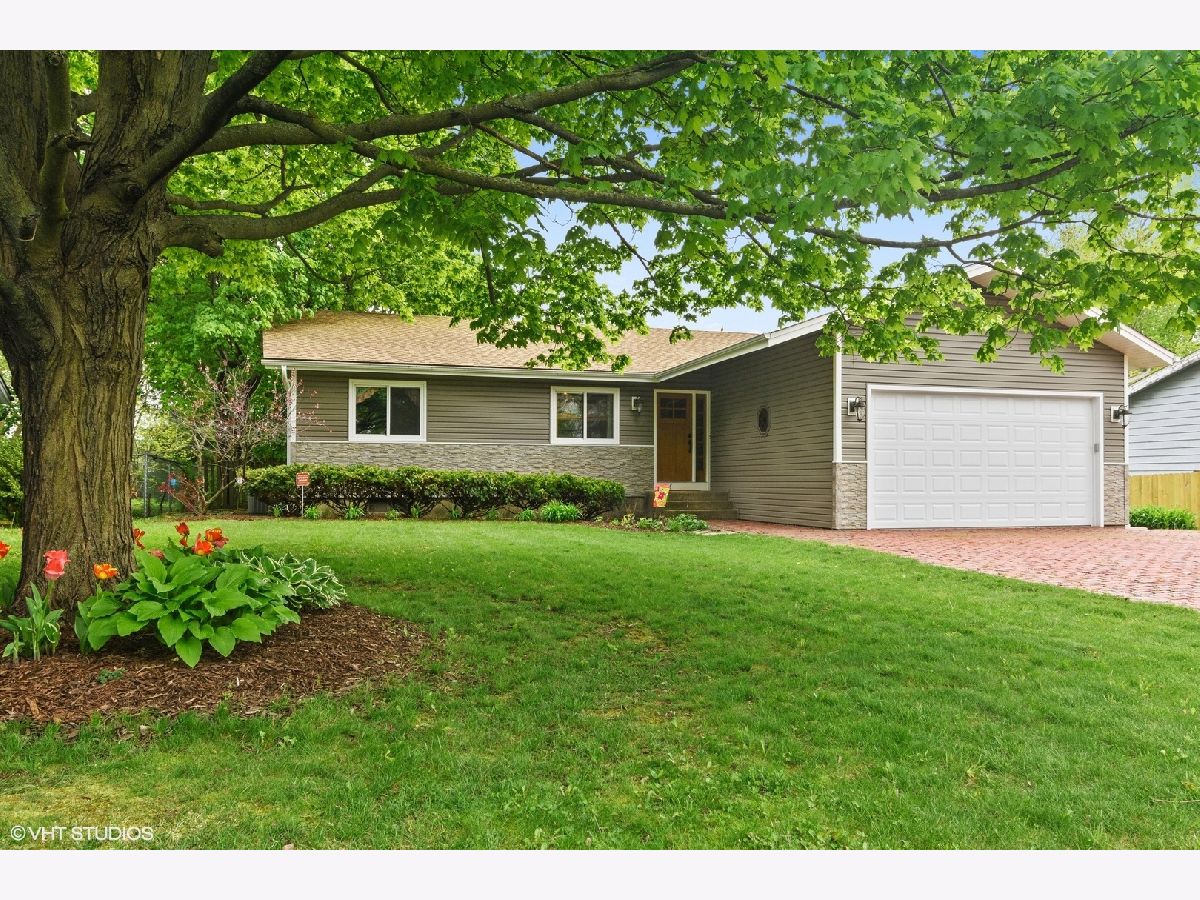 Homes Sold Rand Estates Lake Zurich Illinois, 327 Grand