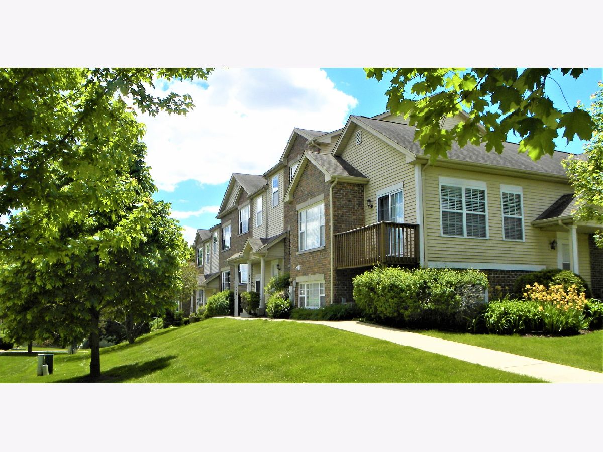 Townhomes Sold Countryside Townhomes Elburn Illinois, 637 Willow