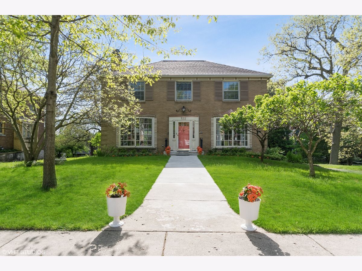 Homes Sold Gold Coast Elgin Illinois, 932 Brook