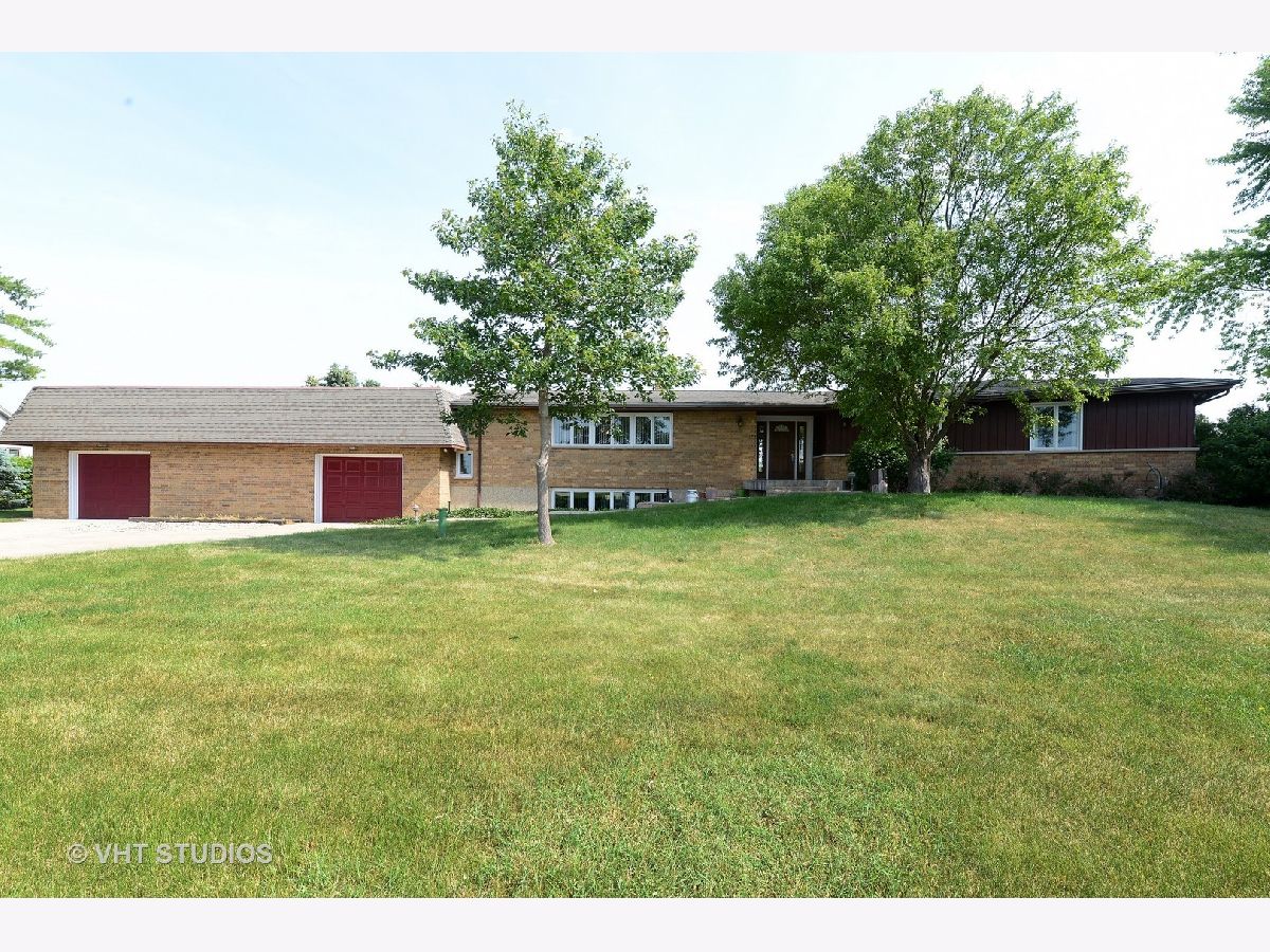 Homes Sold Casa De Aero Hampshire Illinois, 48W780 Chandelle