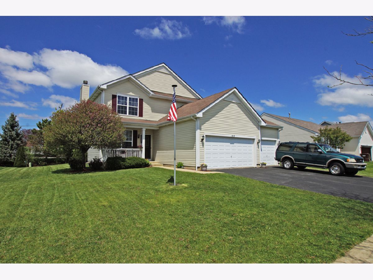 Homes & Condos & Townhomes Sold Meadows At Countrybrook Harvard Illinois, 315 Prairie