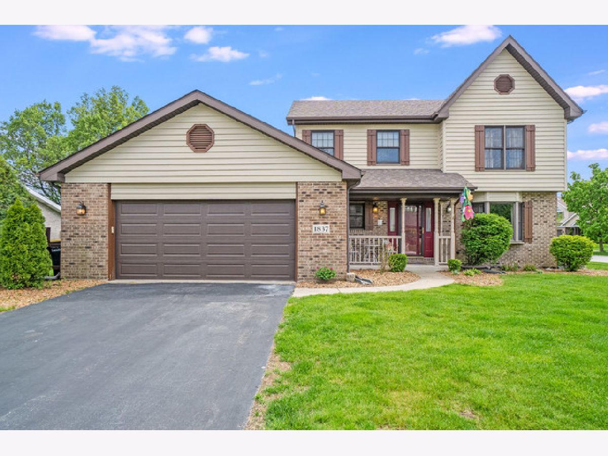Homes Sold Country Acres Lansing Illinois, 1837 183rd