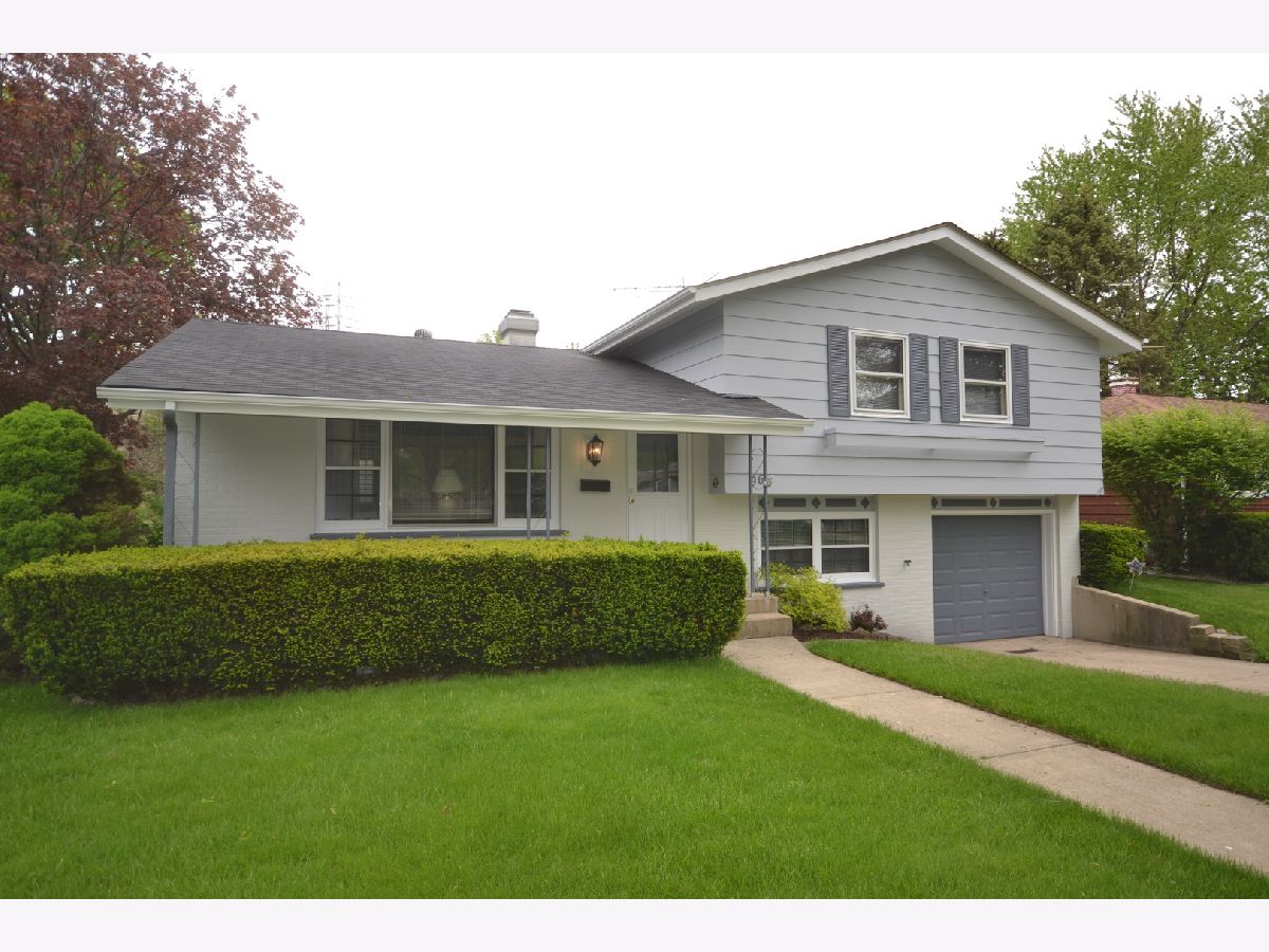 Homes Sold Blackhawk Elgin Illinois, 966 Huron
