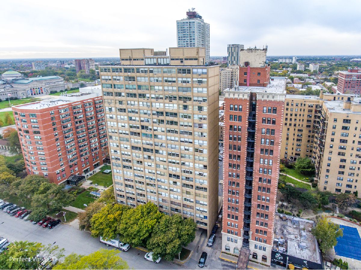 Condos & Townhomes Sold Promontory Cooperative Chicago Illinois, 5532 South Shore