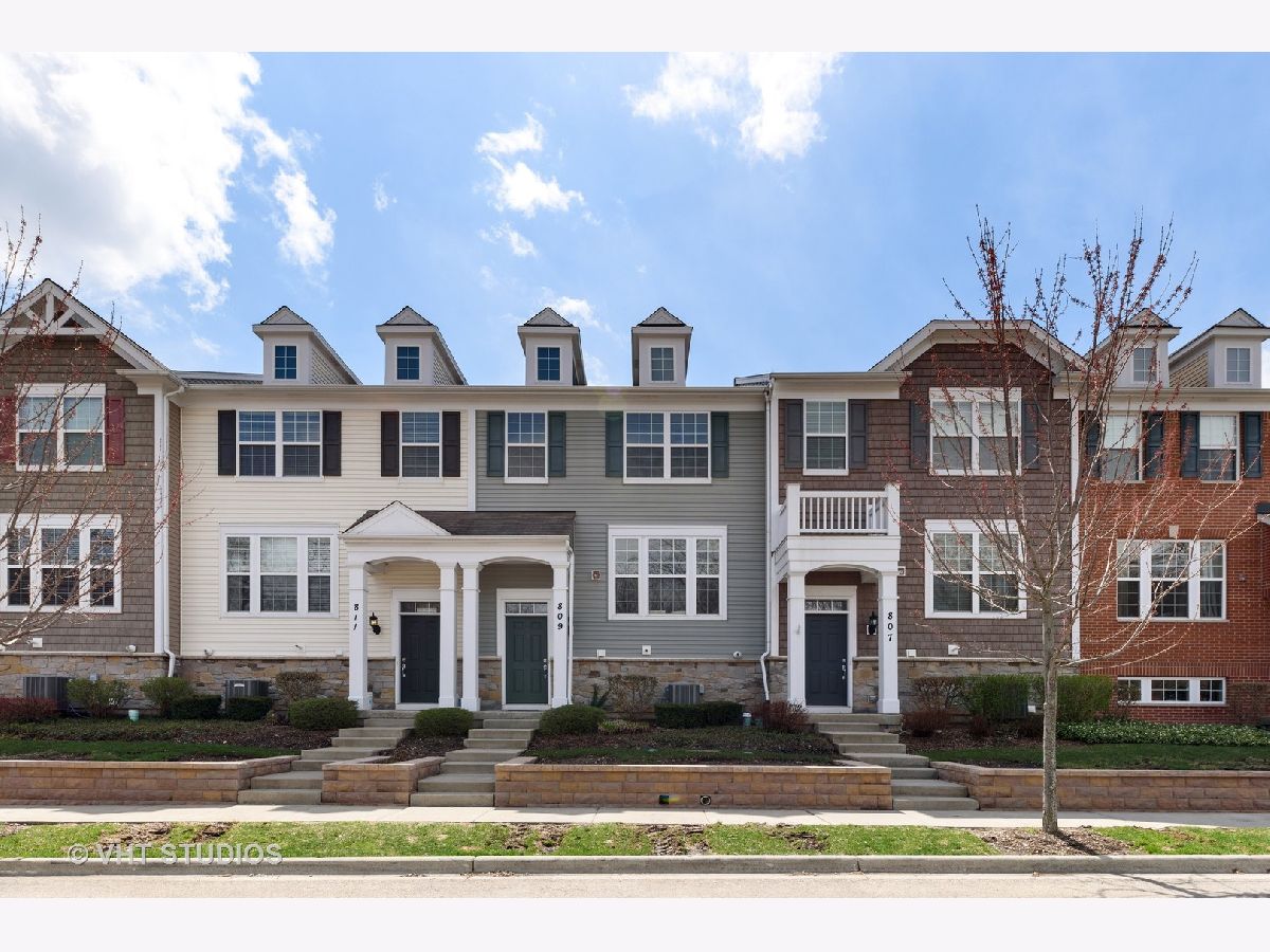 Townhomes Sold Arlington Crossings Arlington Heights Illinois, 809 Hamlin