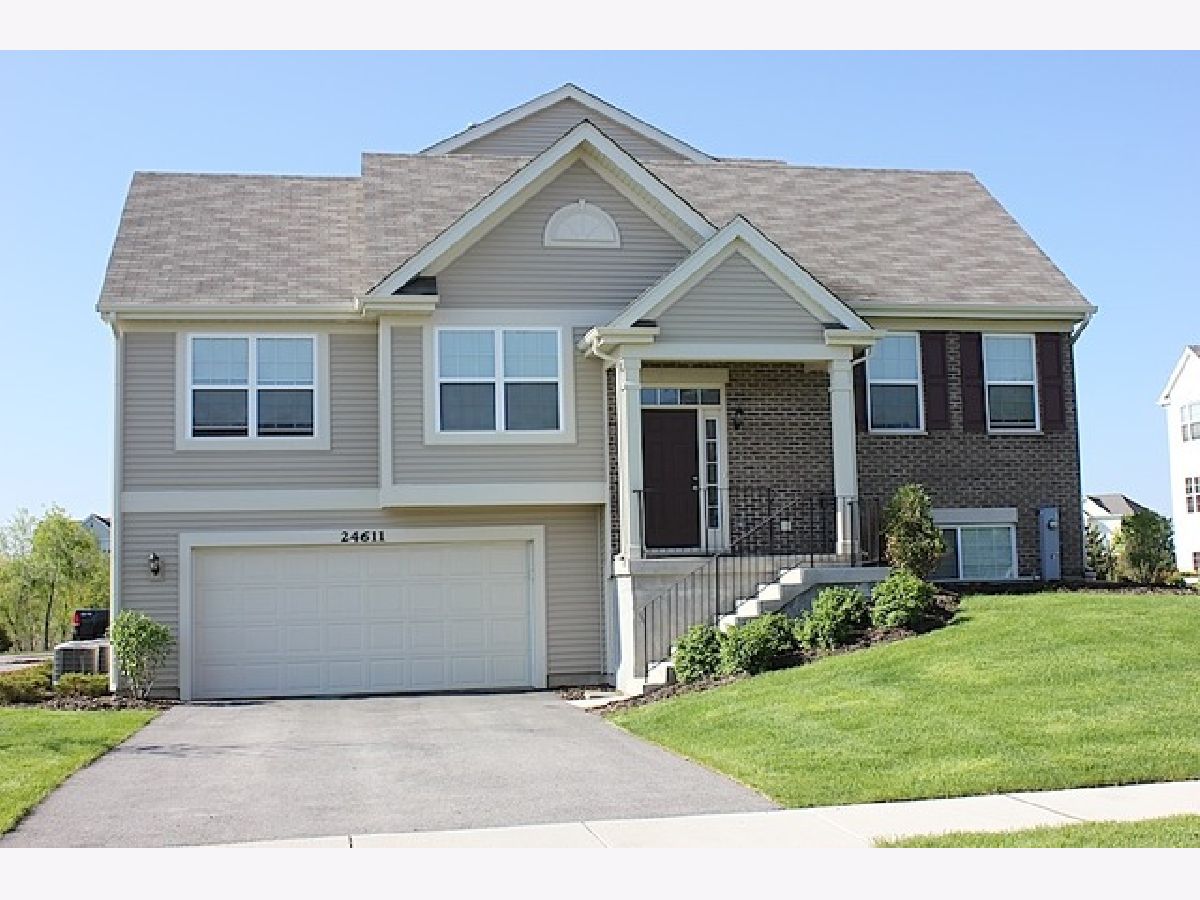 24611 Patriot Square Drive, Plainfield, Illinois 60544 MLS 10722298