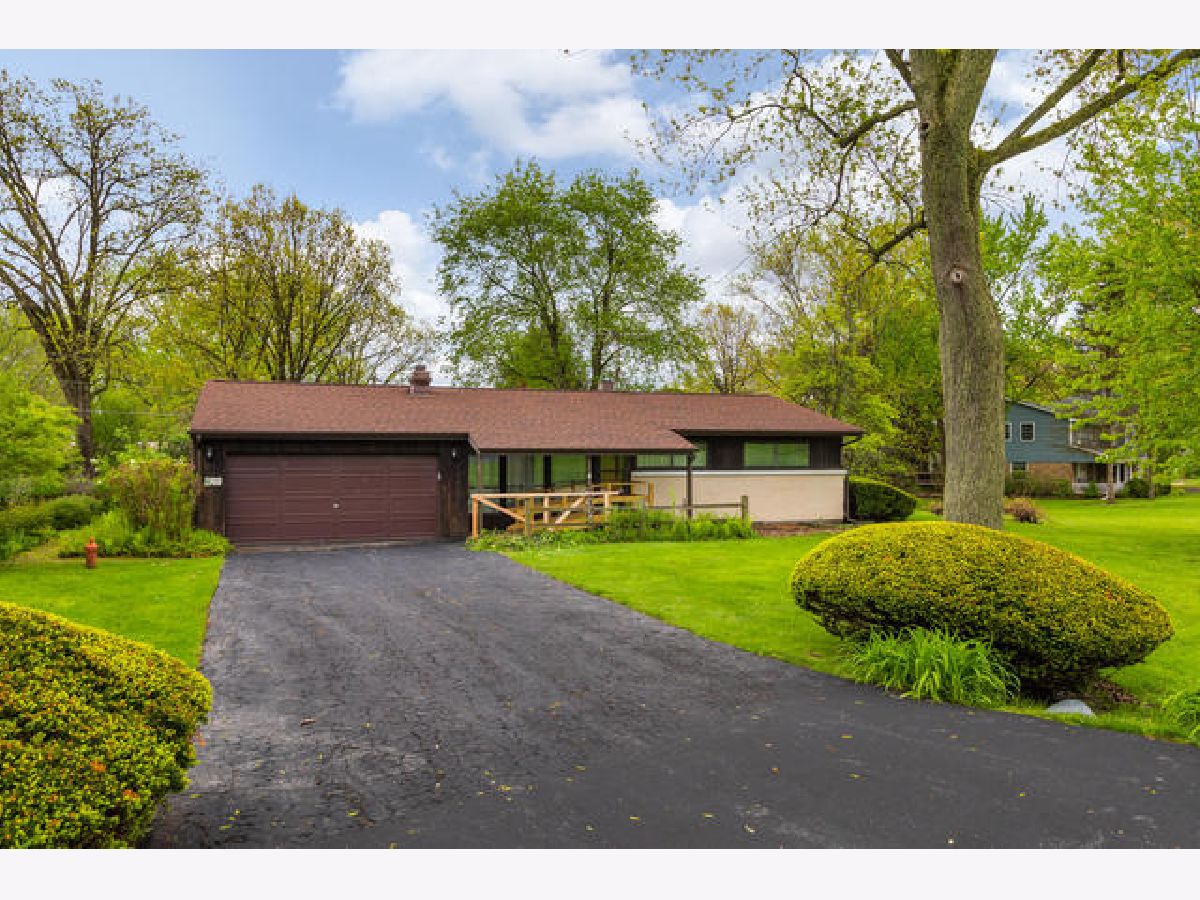 Homes Sold Burr Oaks Naperville Illinois, 8S225 Indiana