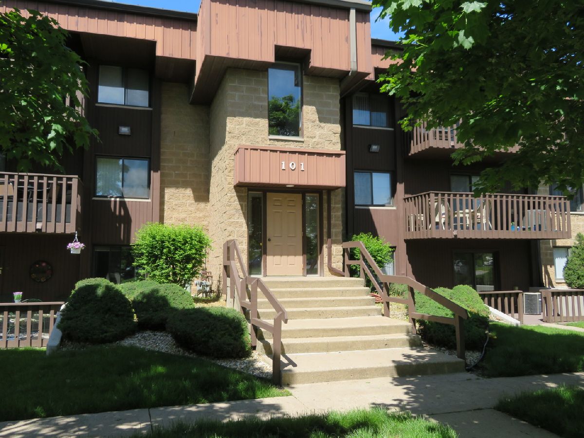 Condominiums Sold Inwood Terrace Joliet Illinois, 101 Caterpillar