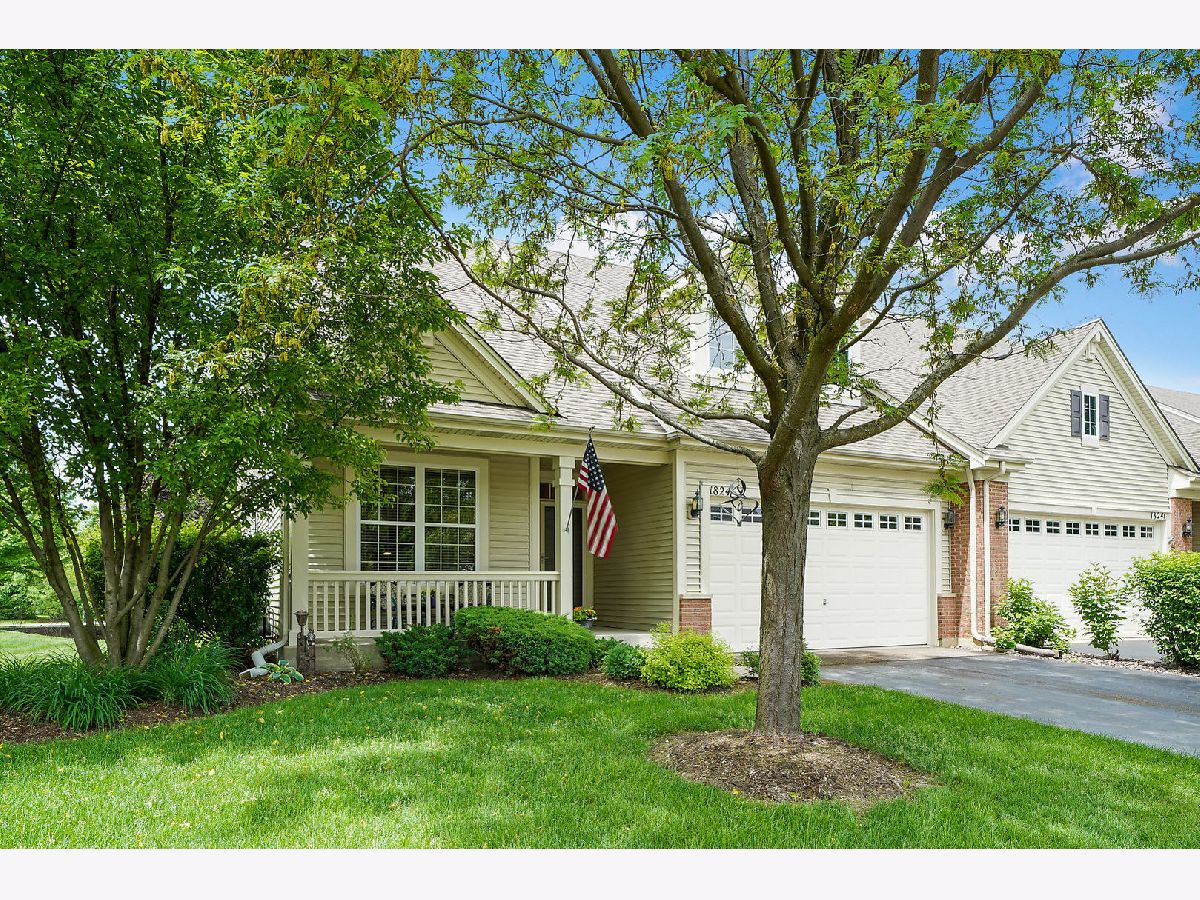 Condos & Townhomes Sold Meadowridge Villas Sugar Grove Illinois, 1824A Glenwood