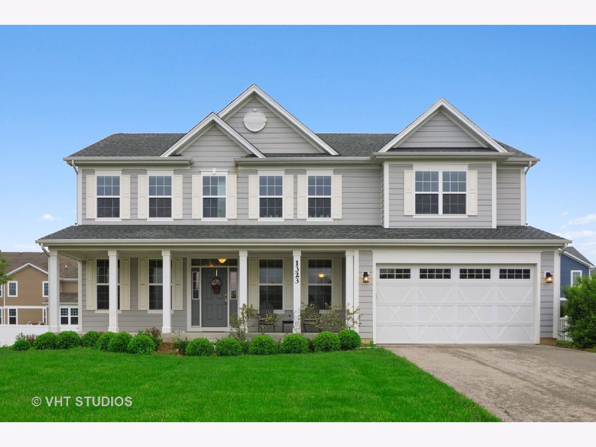 Homes Sold Heatherfield Naperville Illinois, 1323 Brushwood