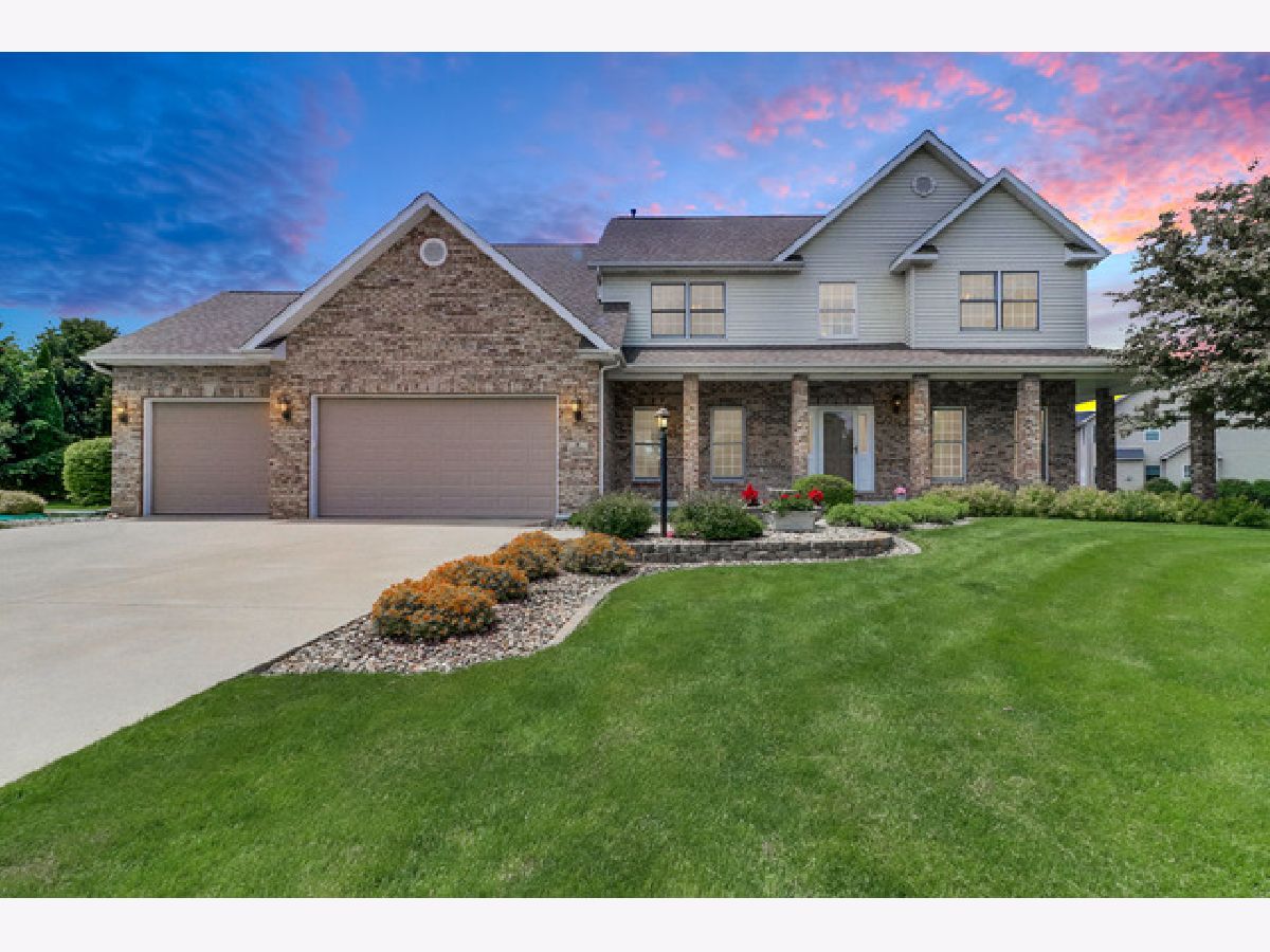 Homes Sold Cloverhill Bloomington Illinois, 2 Cloverhill