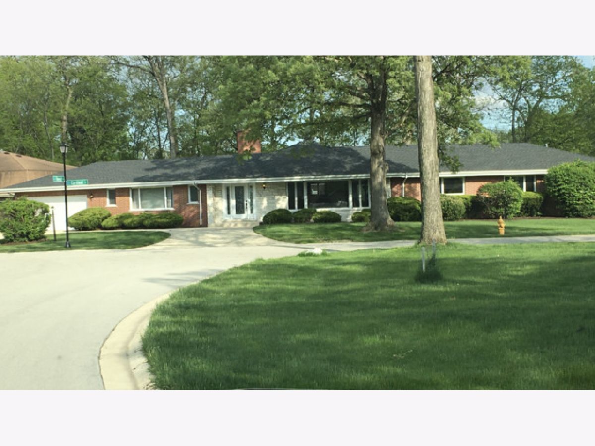 Homes Sold White Oaks Estates Addison Illinois, 411 Cardinal
