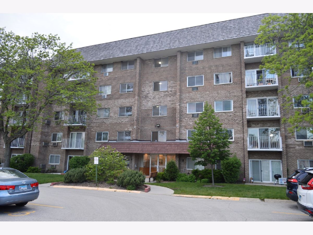 Condominiums Rented Regency Condominiums Glenview Illinois, 10373 Dearlove