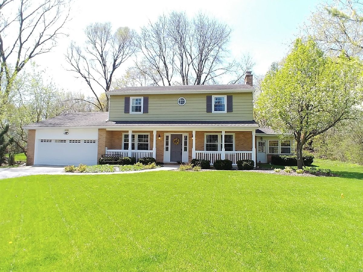 Homes Sold Barrington Park Inverness Illinois, 312 Canterbury