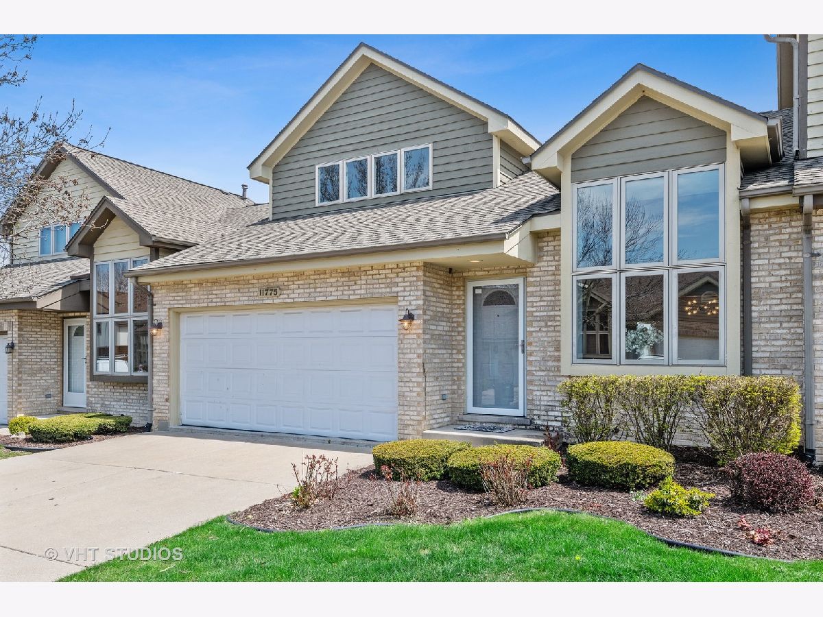 Townhomes Sold Palos Point Palos Heights Illinois, 11775 Seagull