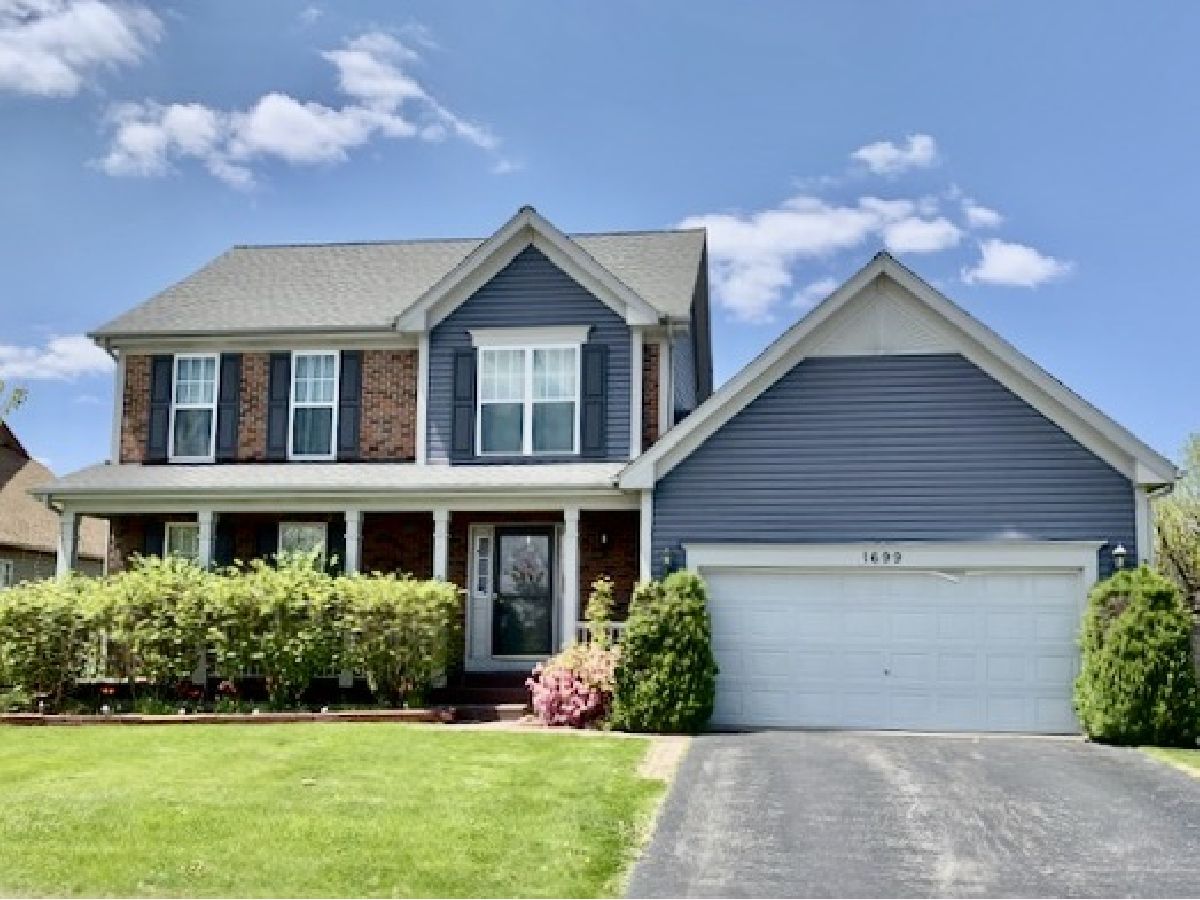 Homes Rented Four Pointes Aurora Illinois, 1699 Kautz