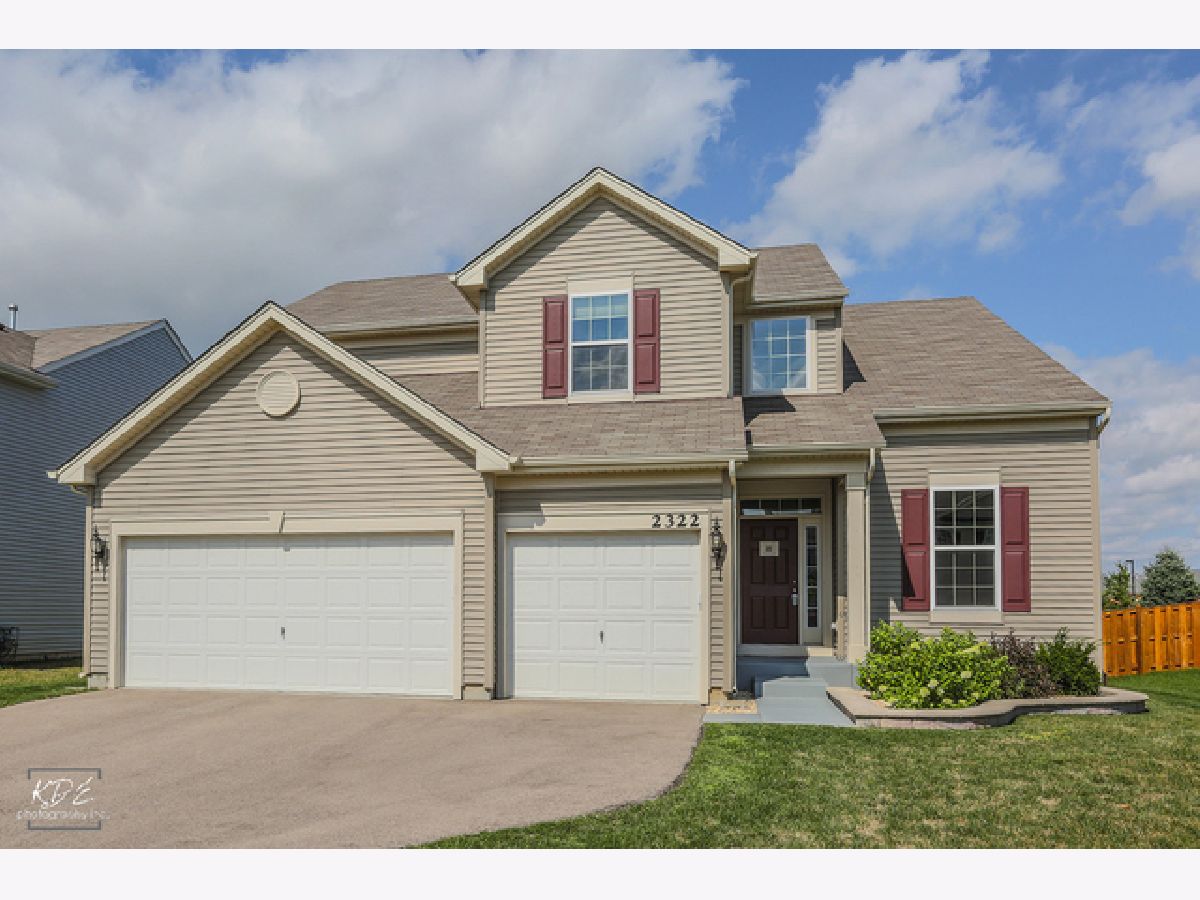 Homes Sold Saratoga Springs Montgomery Illinois, 2322 Amsterdam