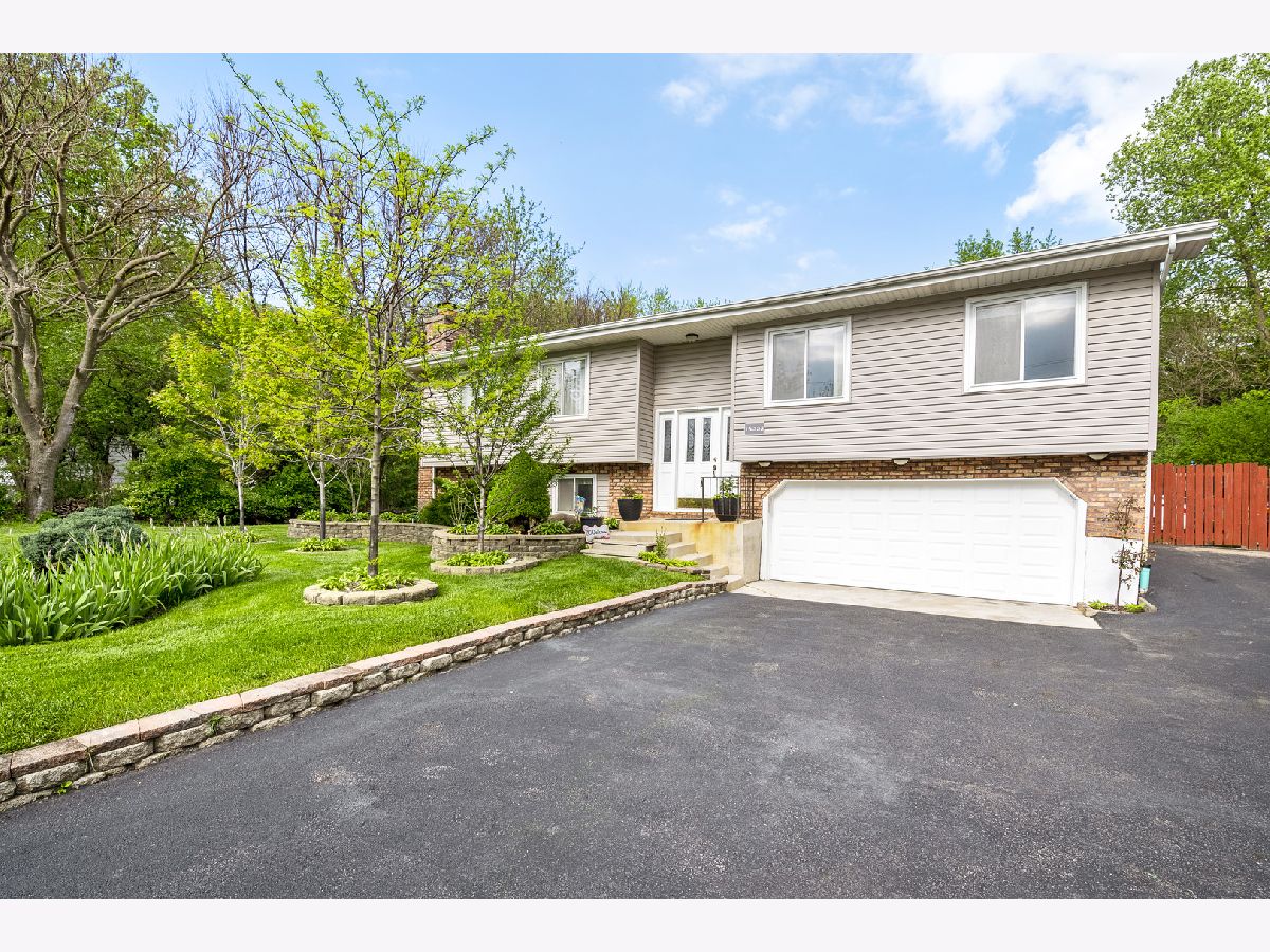 Homes Sold Dupage Highlands West Chicago Illinois, 1N535 County Farm