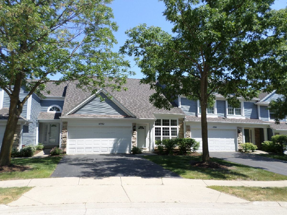 Townhomes Rented Hearthstone Hoffman Estates Illinois