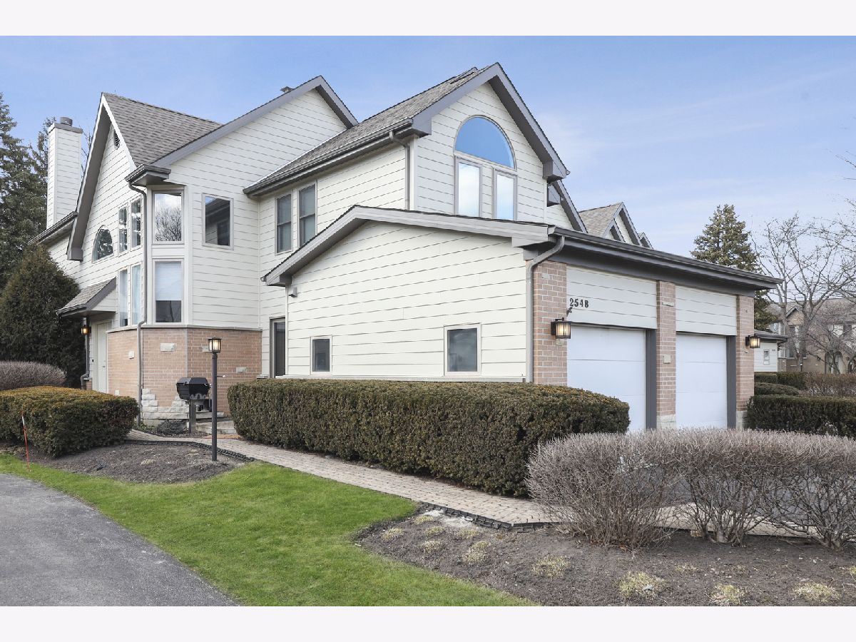 Townhomes Sold Salceda Cove Northbrook Illinois, 2548 Virginia