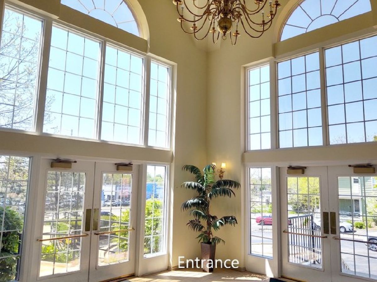 1 Hunt Club Drive, St Charles, Illinois 60174 MLS 10729381 WinterCohen