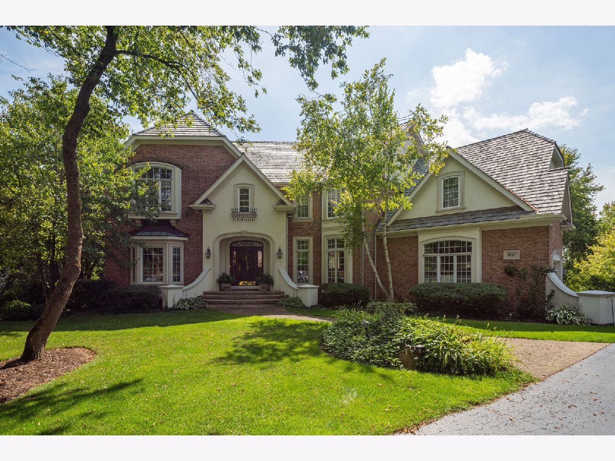 Homes Sold The Moorings Barrington Illinois, 26487 Southgate