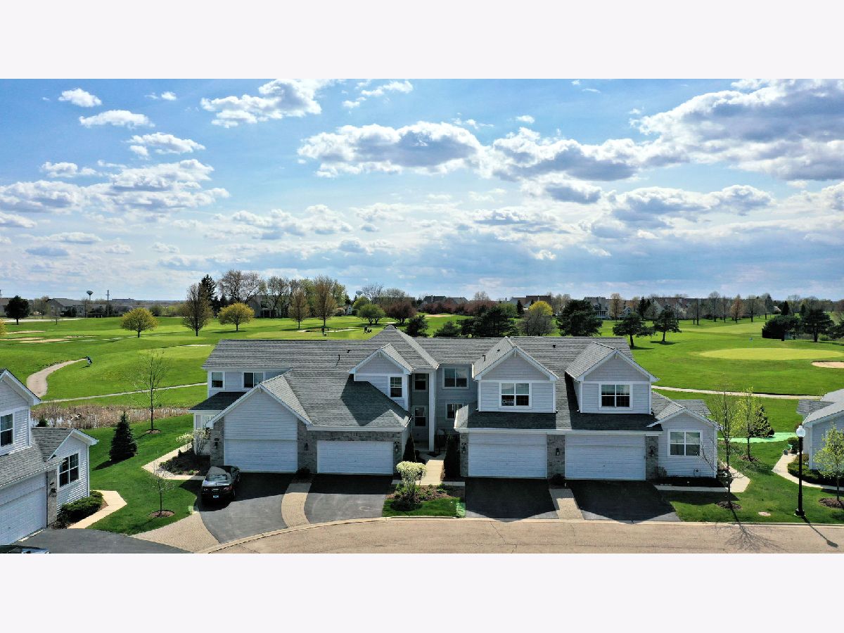 Townhomes Sold The Highlands At Red Tail Lakewood Illinois, 8423 Owl